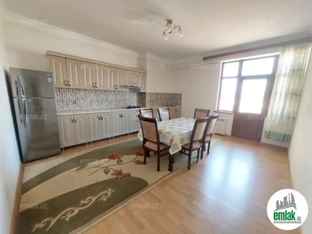 Satılır 4 otaqlı yeni tikili 120 m²