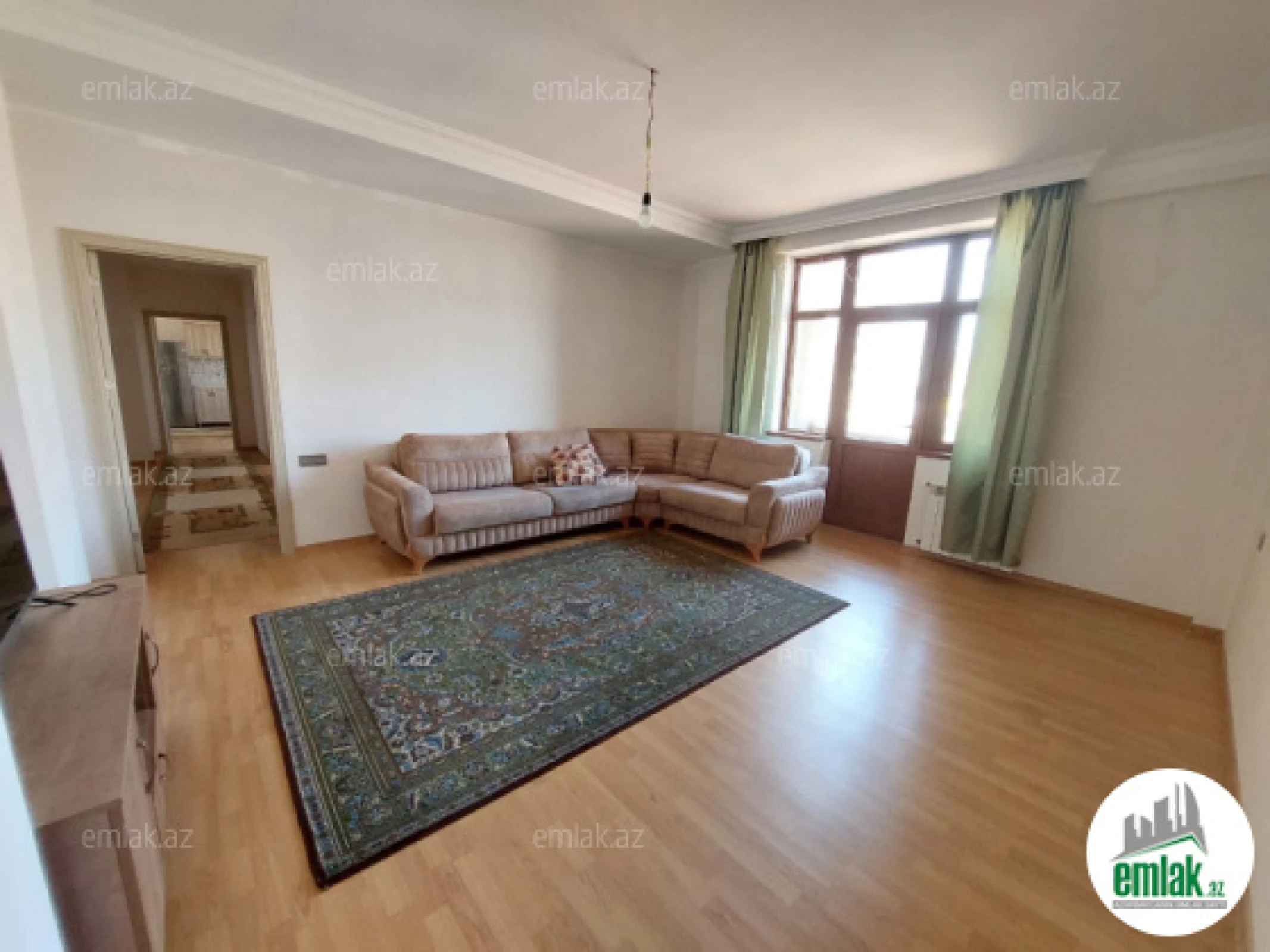 Satılır 4 otaqlı yeni tikili 120 m²