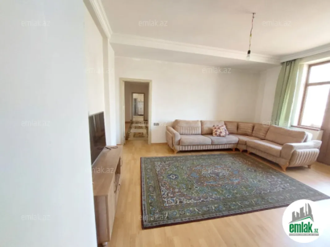 Satılır 4 otaqlı yeni tikili 120 m²