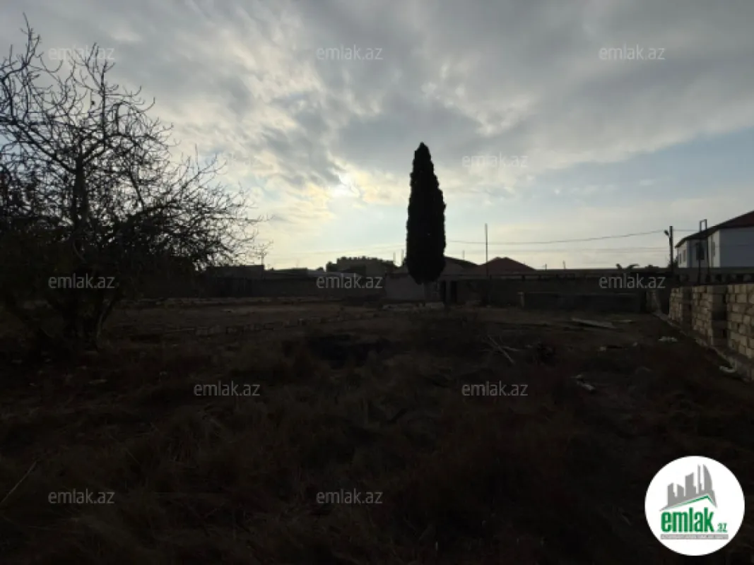 Satılır torpaq sahəsi 12 m²