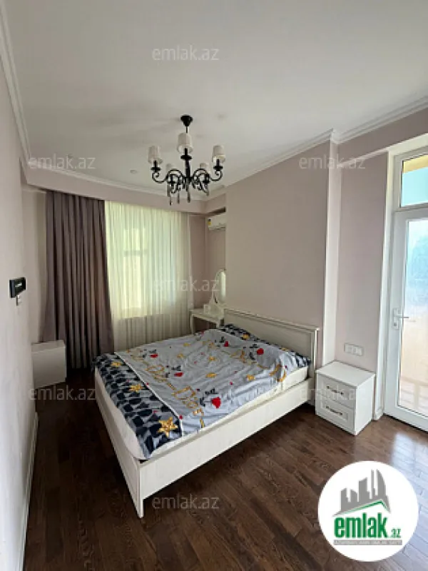 Satılır 3 otaqlı yeni tikili 120 m²