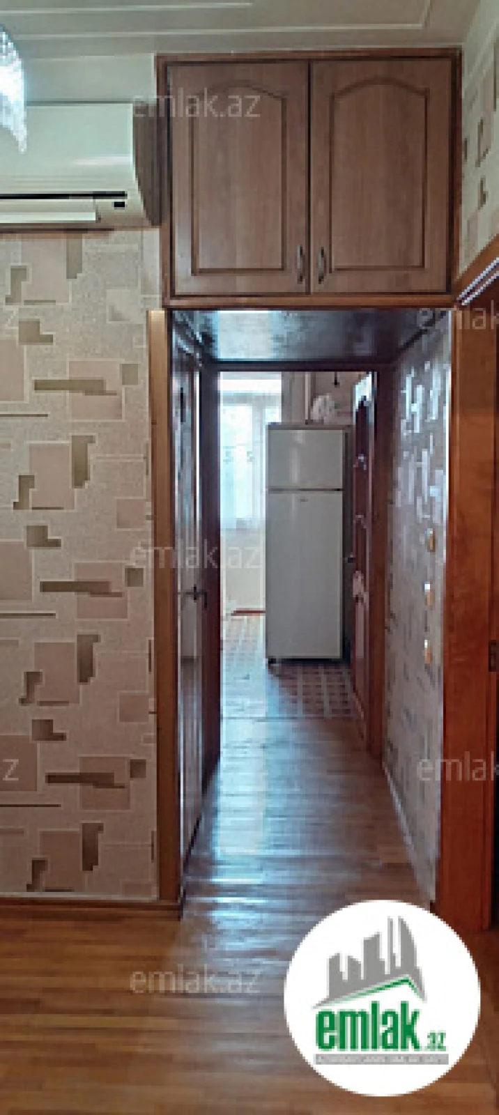 Satılır 3 otaqlı köhnə tikili 90 m²