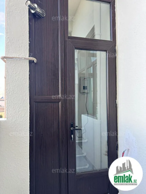 Satılır 3 otaqlı yeni tikili 140 m²