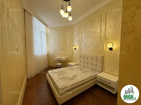 Satılır 3 otaqlı yeni tikili 140 m²