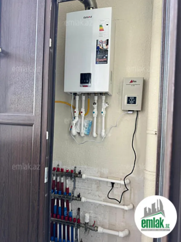 Satılır 3 otaqlı yeni tikili 140 m²