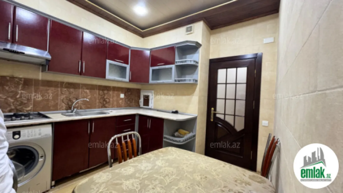 Satılır 2 otaqlı yeni tikili 82.5 m²