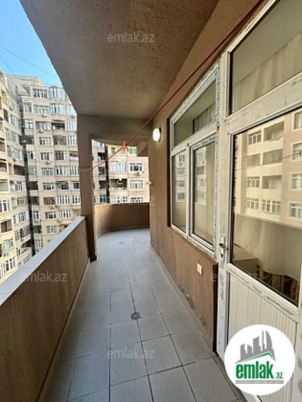 Satılır 2 otaqlı yeni tikili 82.5 m²