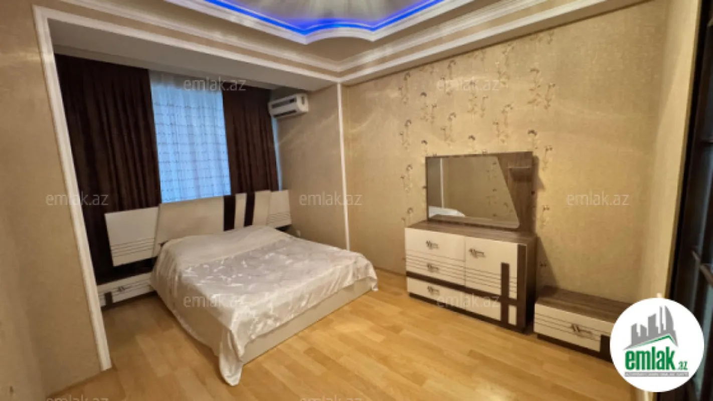 Satılır 2 otaqlı yeni tikili 82.5 m²