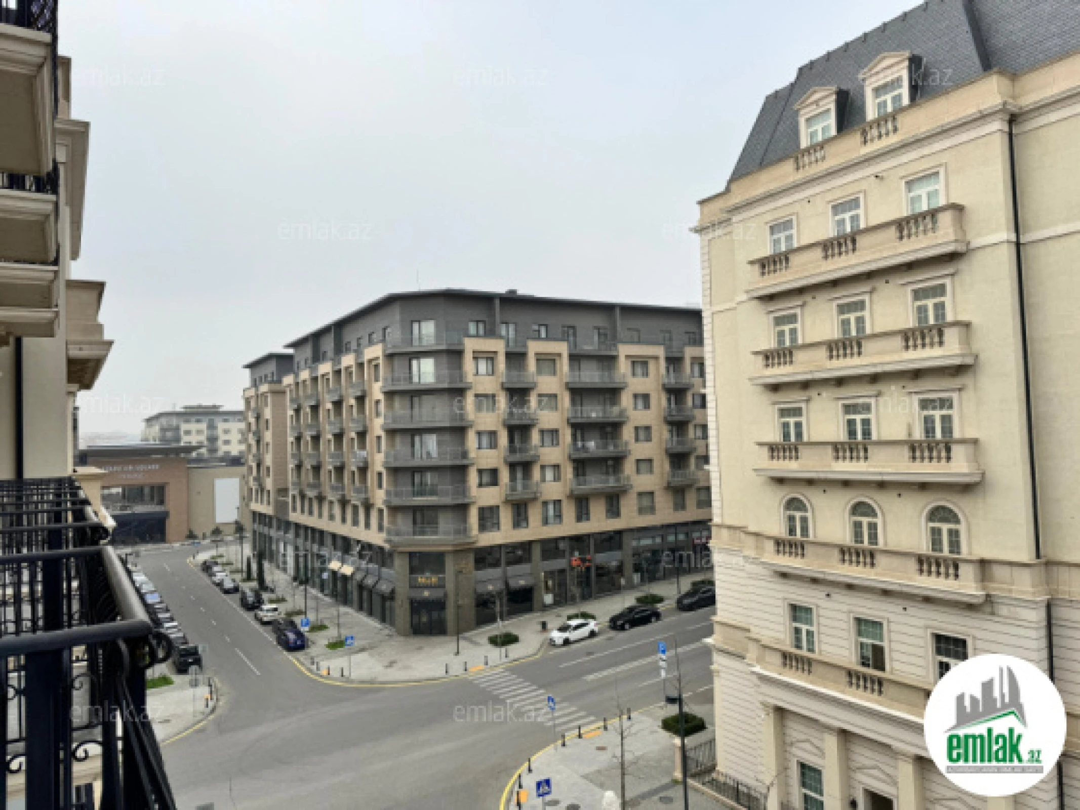 Satılır 4 otaqlı yeni tikili 132 m²