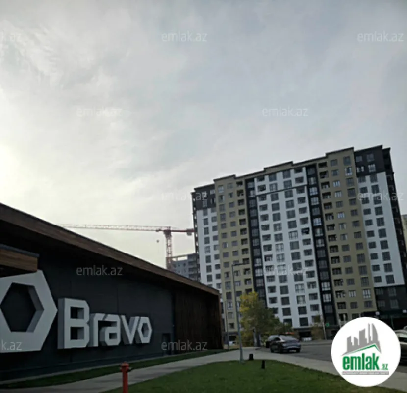 Satılır 4 otaqlı yeni tikili 160 m²
