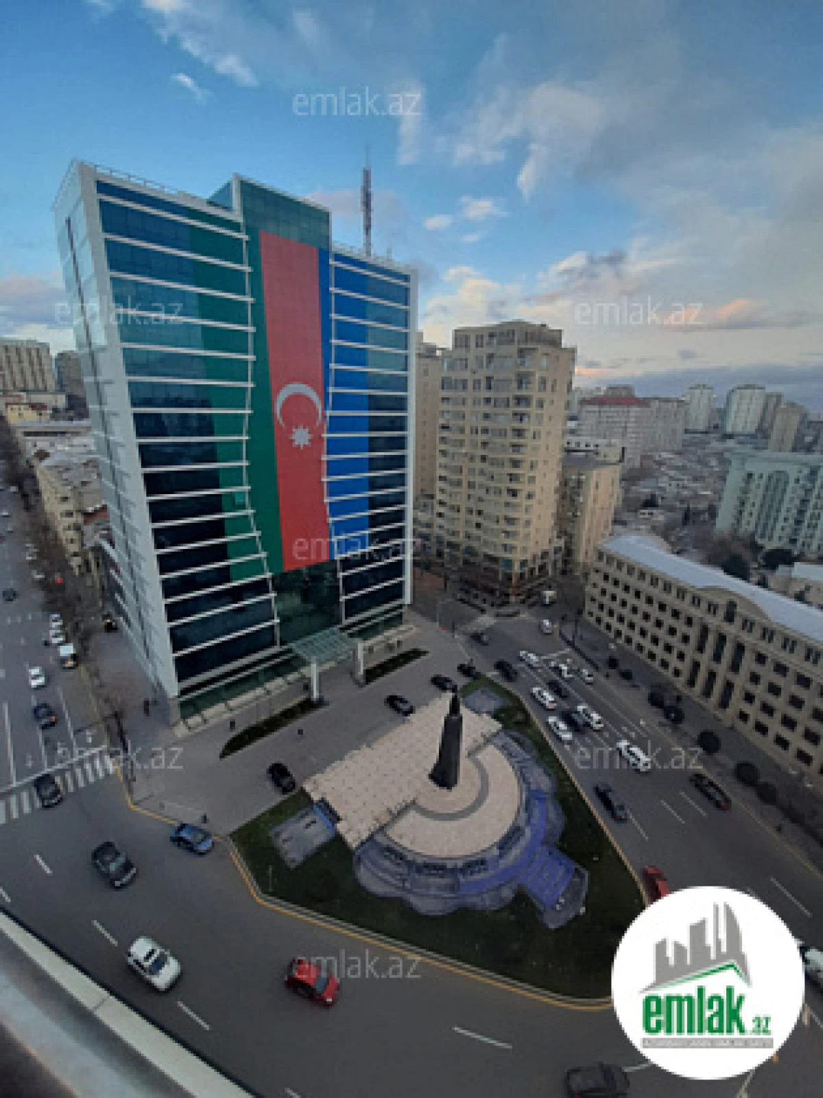 Satılır 3 otaqlı yeni tikili 100 m²