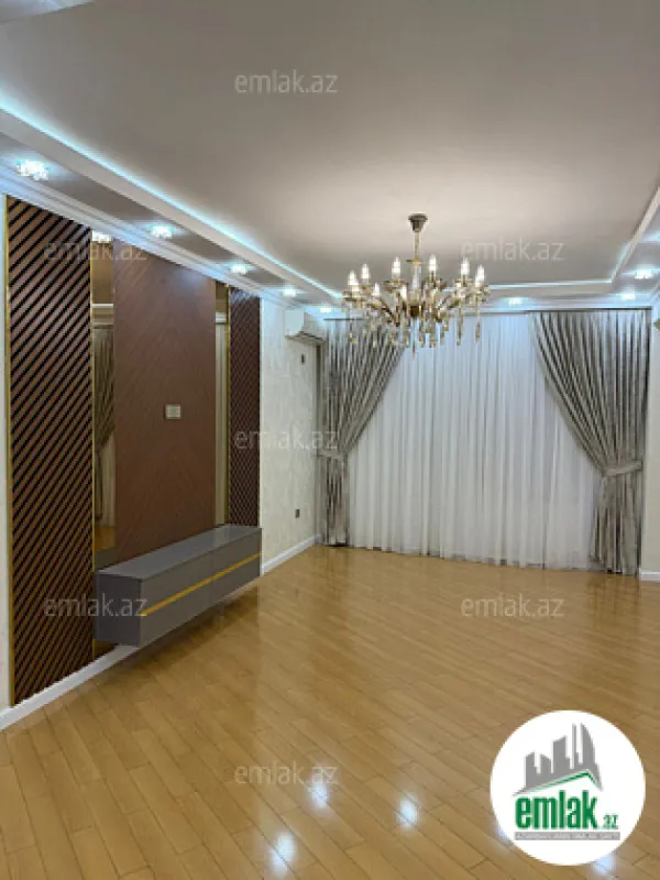 Satılır 3 otaqlı yeni tikili 150 m²