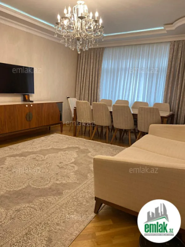 Satılır 3 otaqlı yeni tikili 80 m²