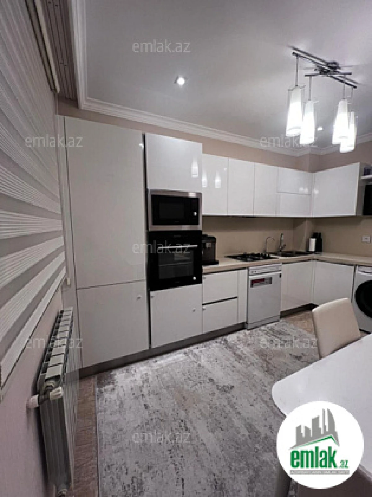 Satılır 3 otaqlı yeni tikili 80 m²