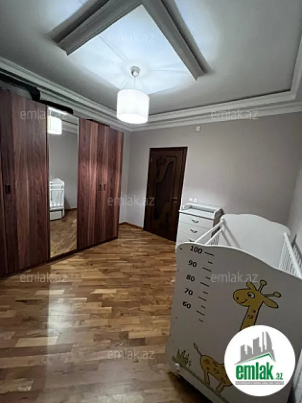 Satılır 3 otaqlı yeni tikili 80 m²