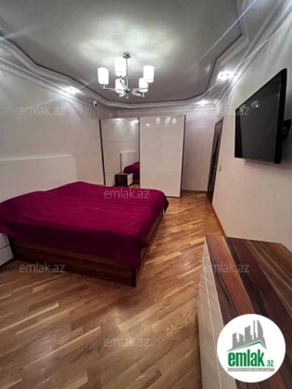 Satılır 3 otaqlı yeni tikili 80 m²