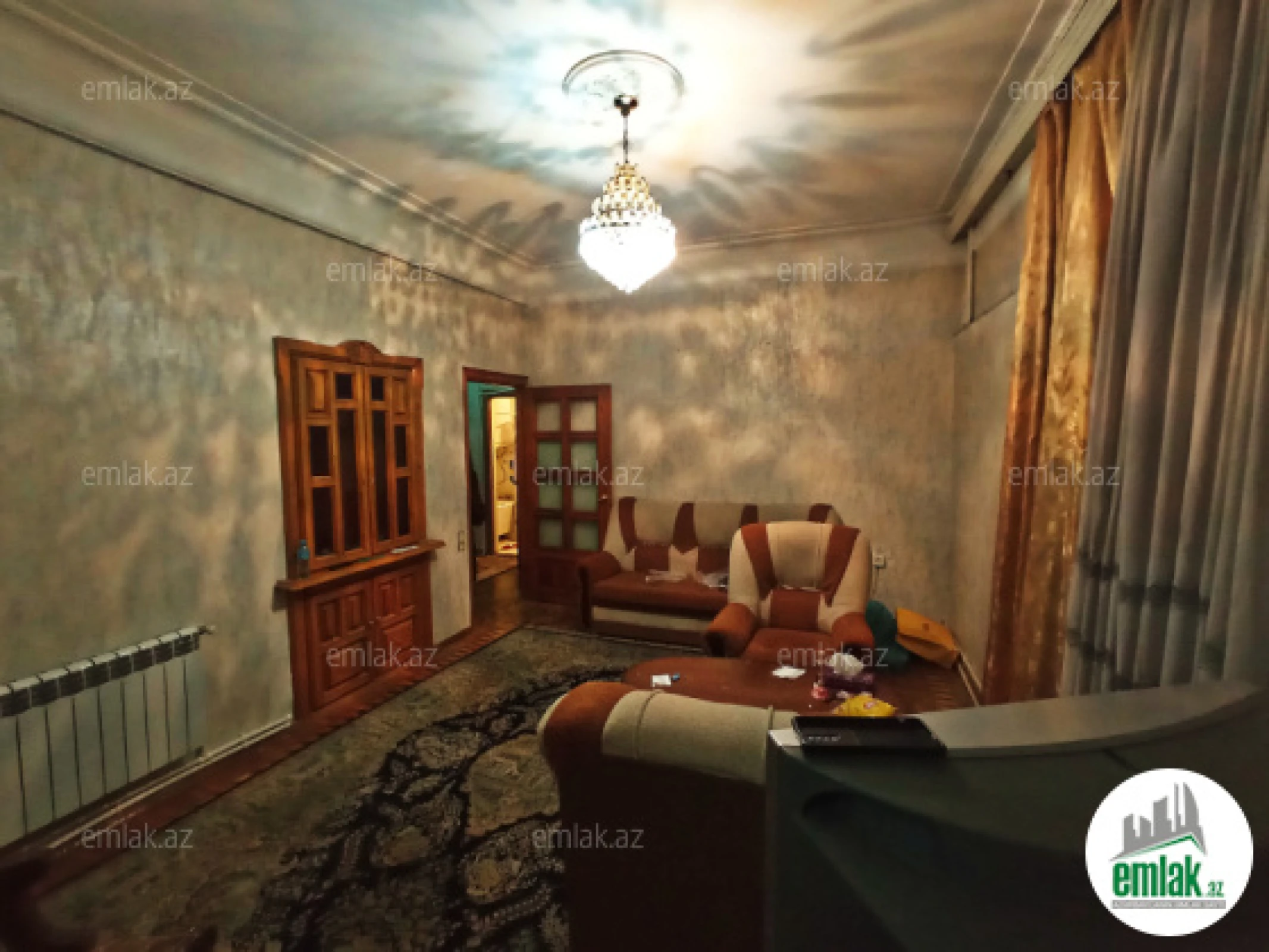 Satılır 2 otaqlı köhnə tikili 70 m²