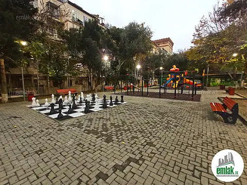 Satılır 2 otaqlı köhnə tikili 70 m²