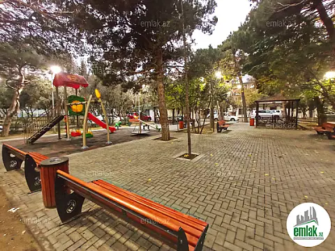 Satılır 2 otaqlı köhnə tikili 70 m²