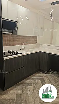 Satılır 2 otaqlı yeni tikili 65 m²
