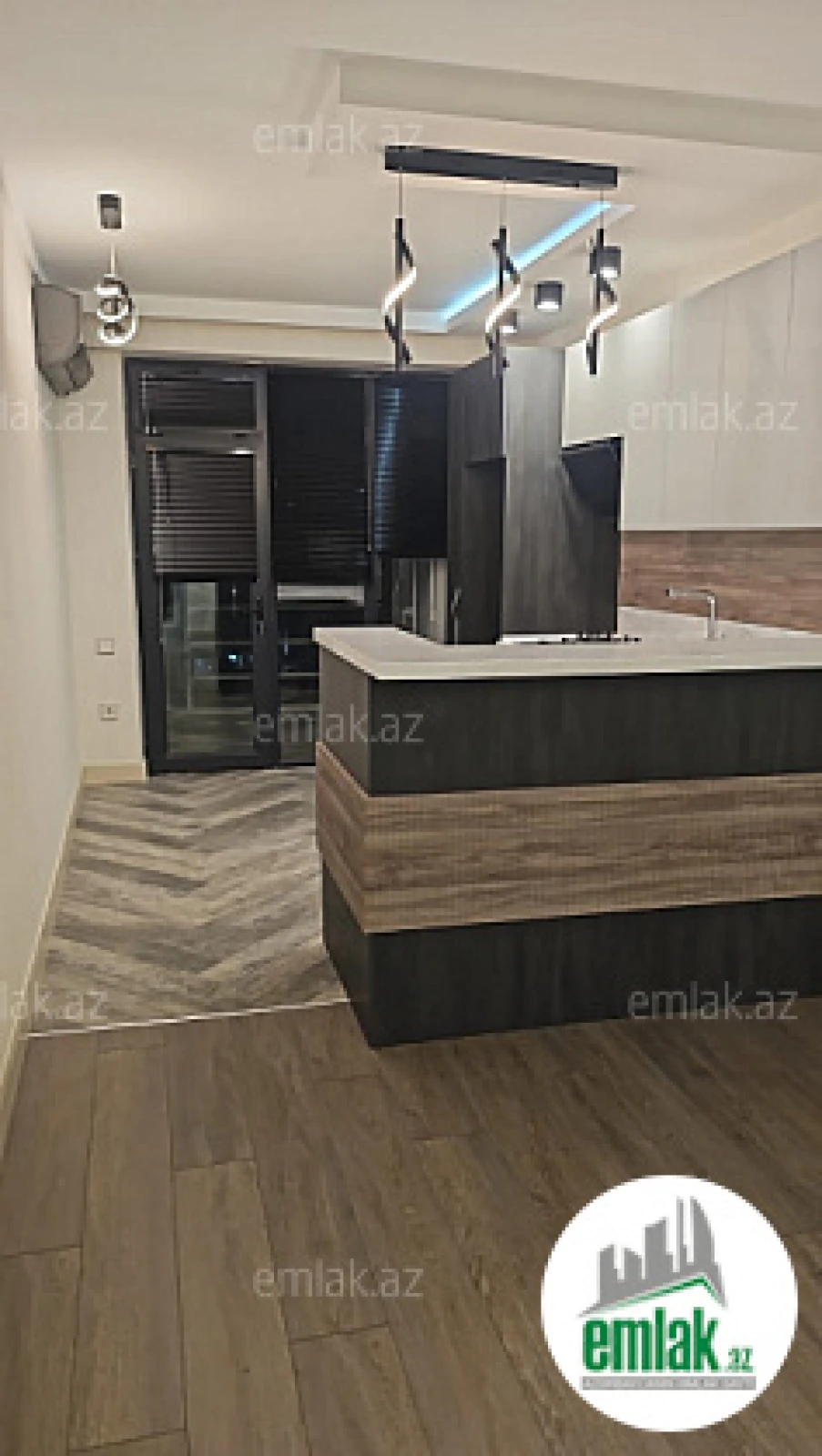 Satılır 2 otaqlı yeni tikili 65 m²