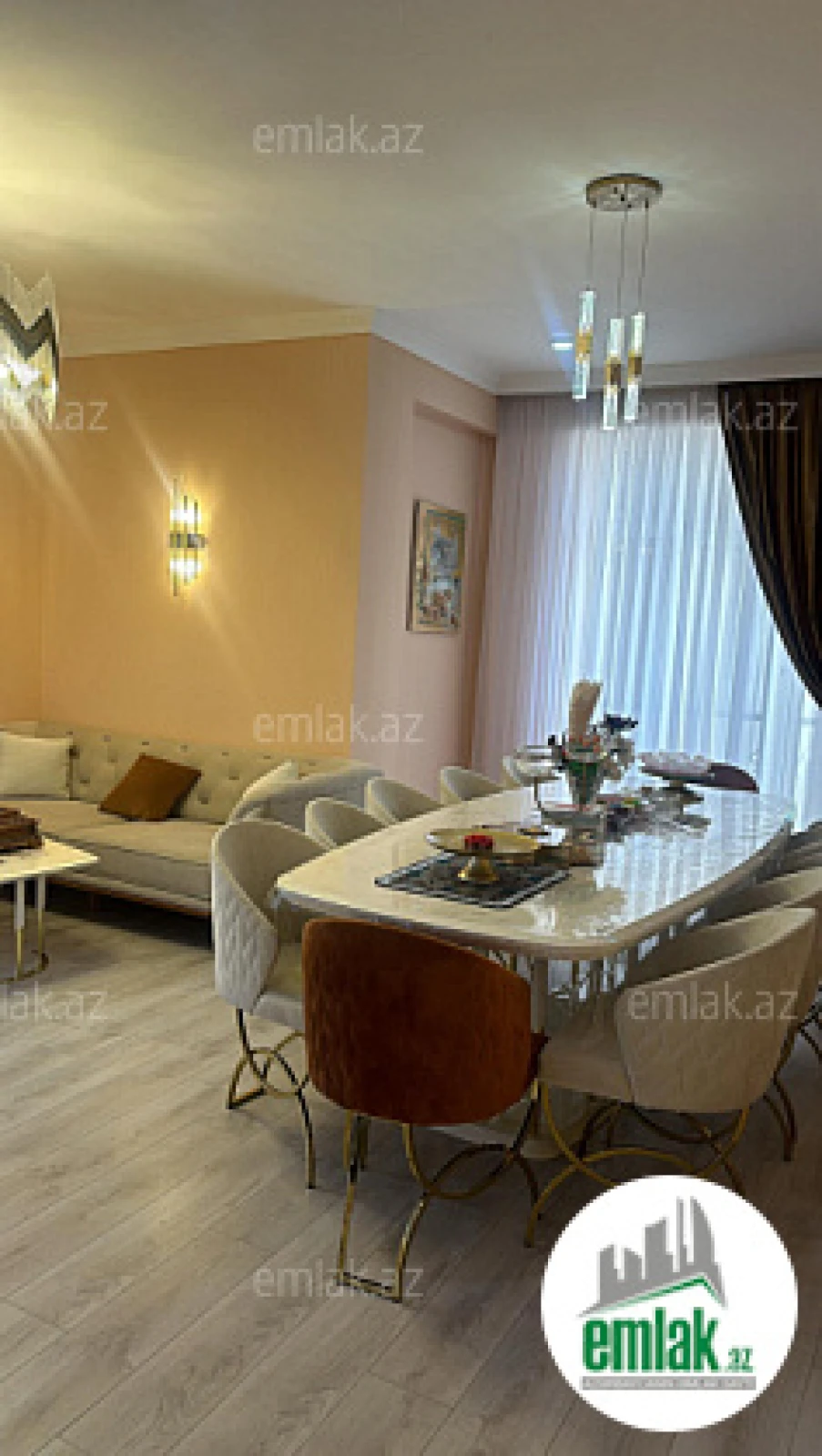 Satılır 4 otaqlı yeni tikili 160 m²