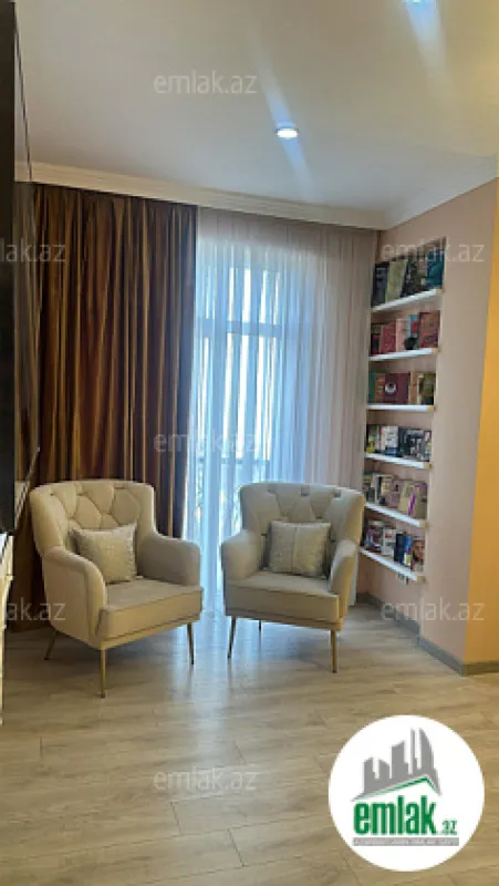 Satılır 4 otaqlı yeni tikili 160 m²