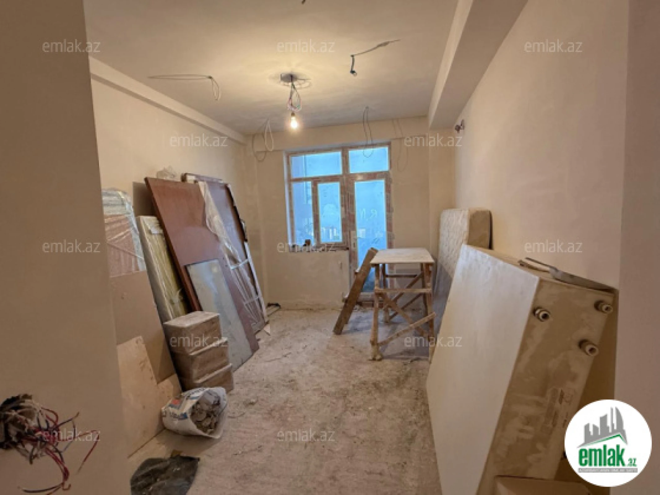 Satılır 3 otaqlı yeni tikili 155 m²