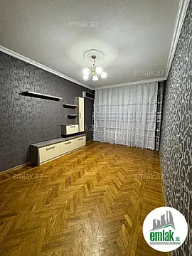 Satılır 3 otaqlı köhnə tikili 80 m² — Bakı, Nizami 3 otaq 80.00 m²
