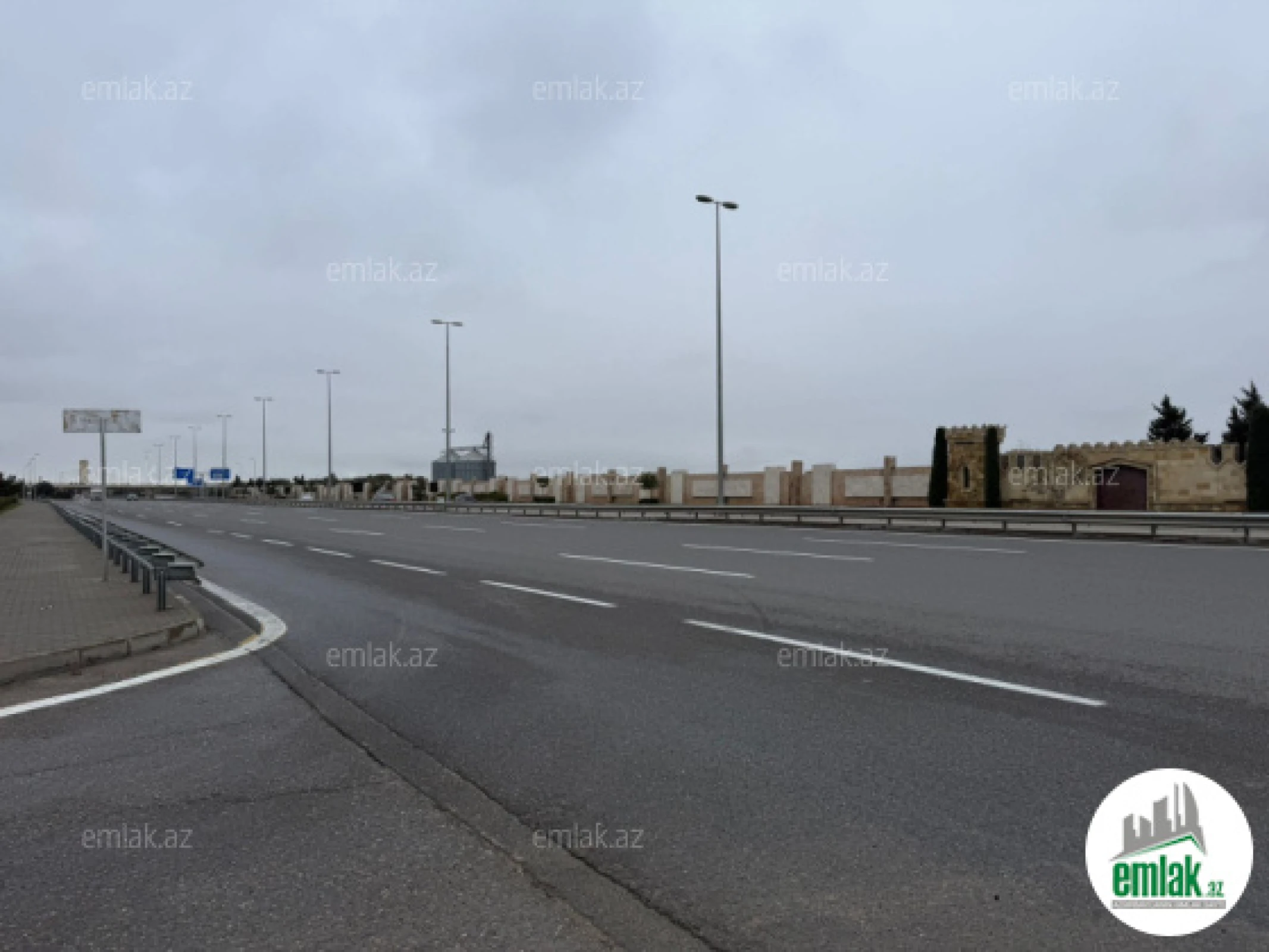 Satılır torpaq sahəsi 100 m²