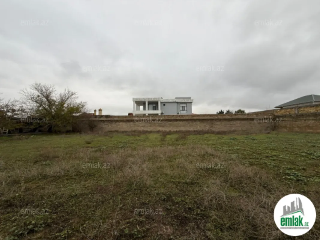 Satılır torpaq sahəsi 10 m²