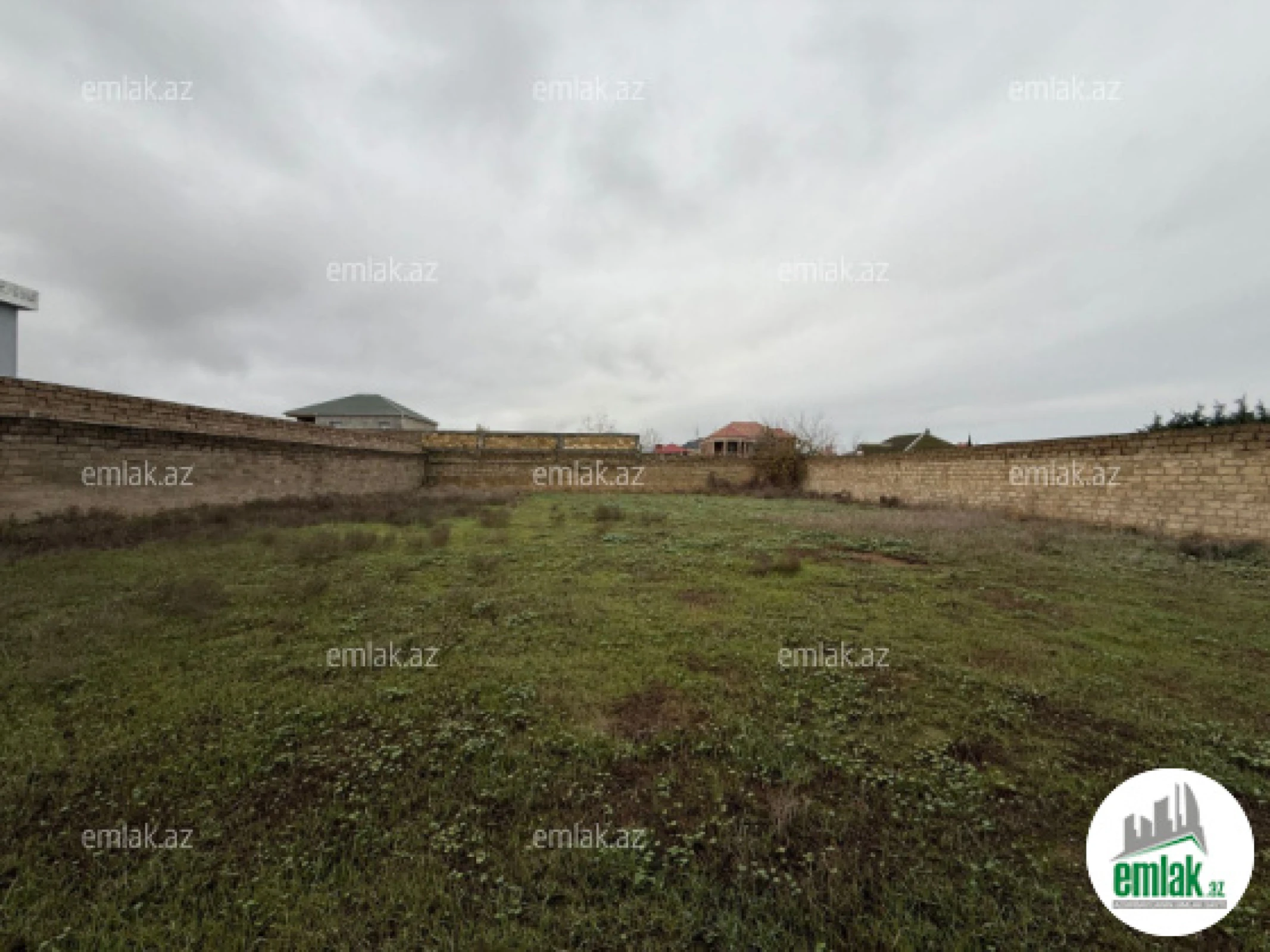 Satılır torpaq sahəsi 10 m²