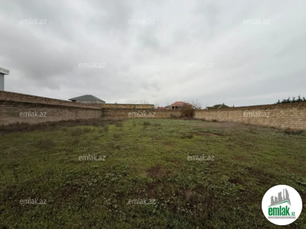 Satılır torpaq sahəsi 10 m²