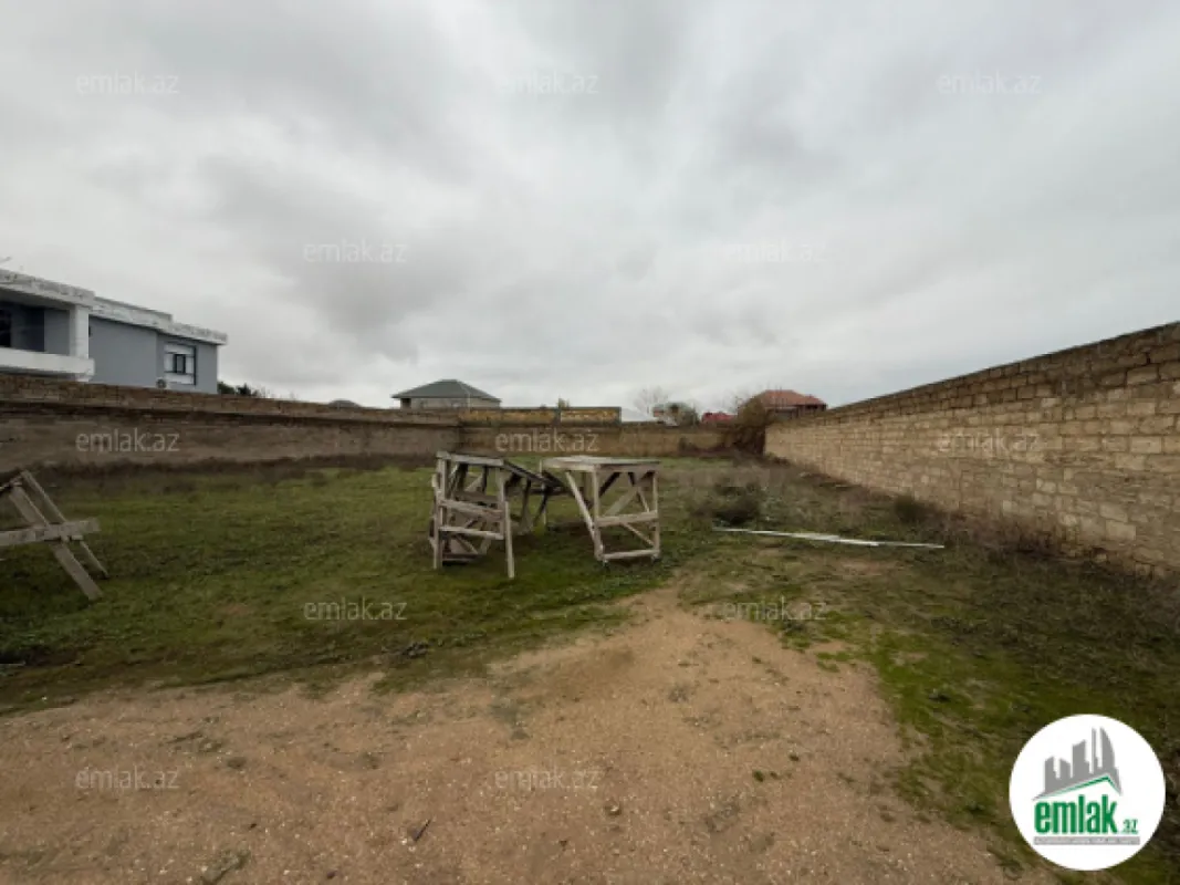 Satılır torpaq sahəsi 10 m²