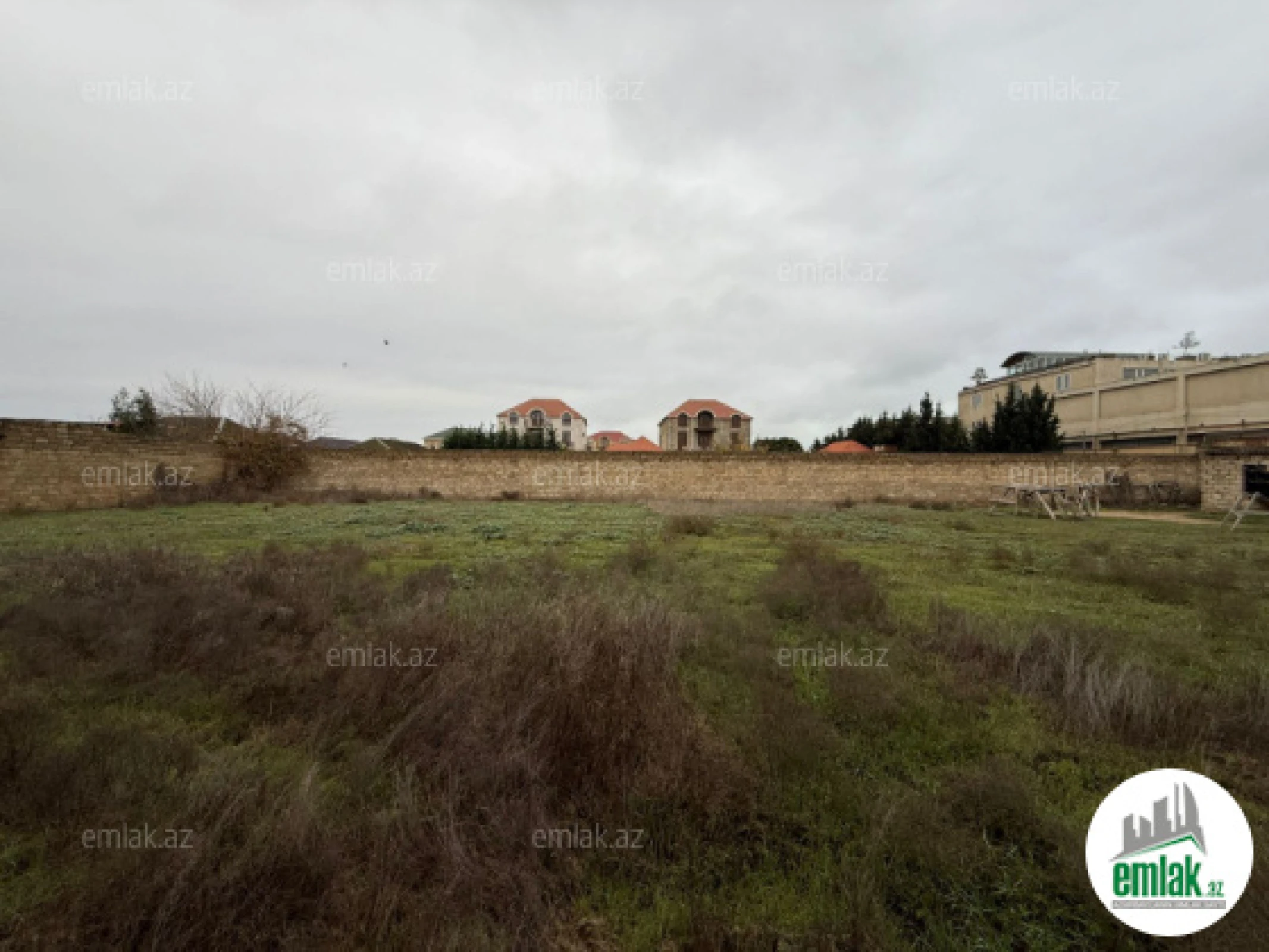 Satılır torpaq sahəsi 10 m²