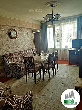 Satılır 3 otaqlı köhnə tikili 90 m²