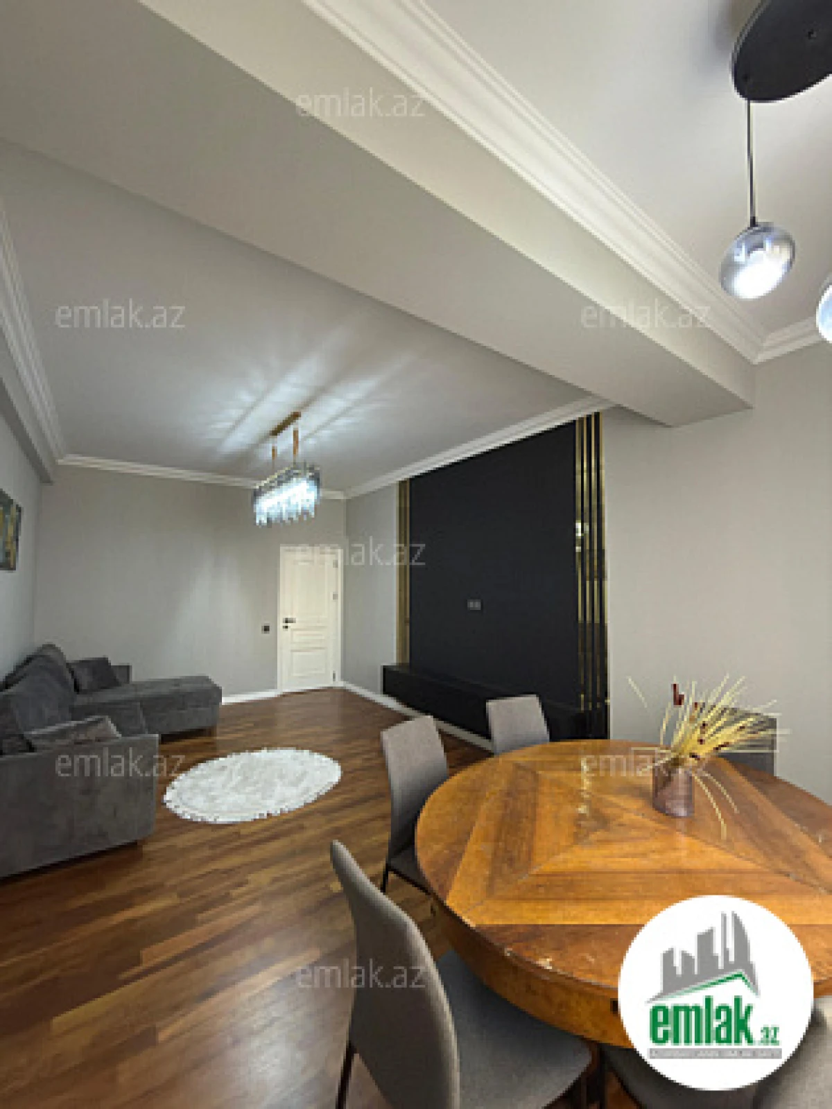 Satılır 3 otaqlı yeni tikili 100 m²