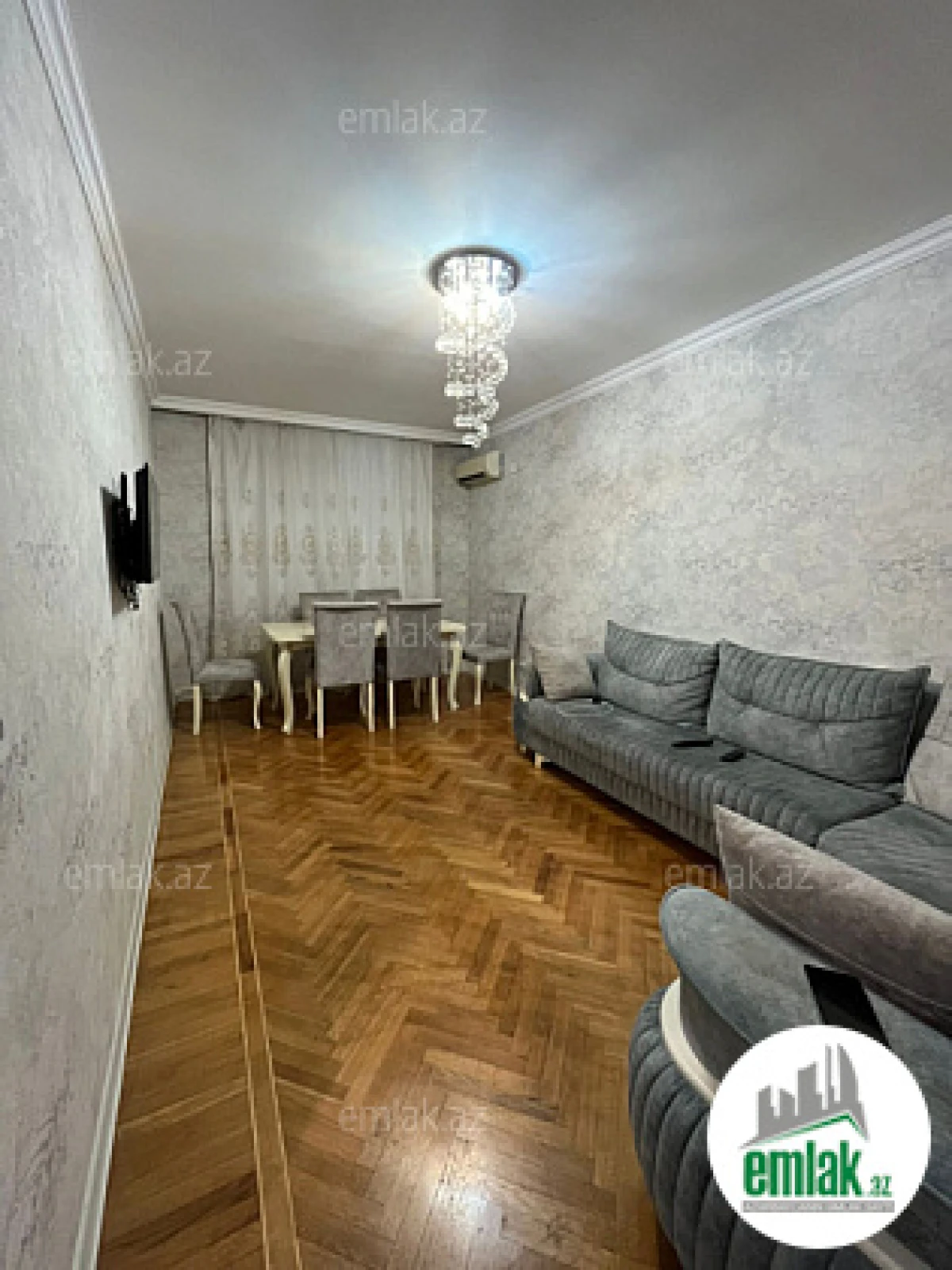 Satılır 3 otaqlı köhnə tikili 70 m²
