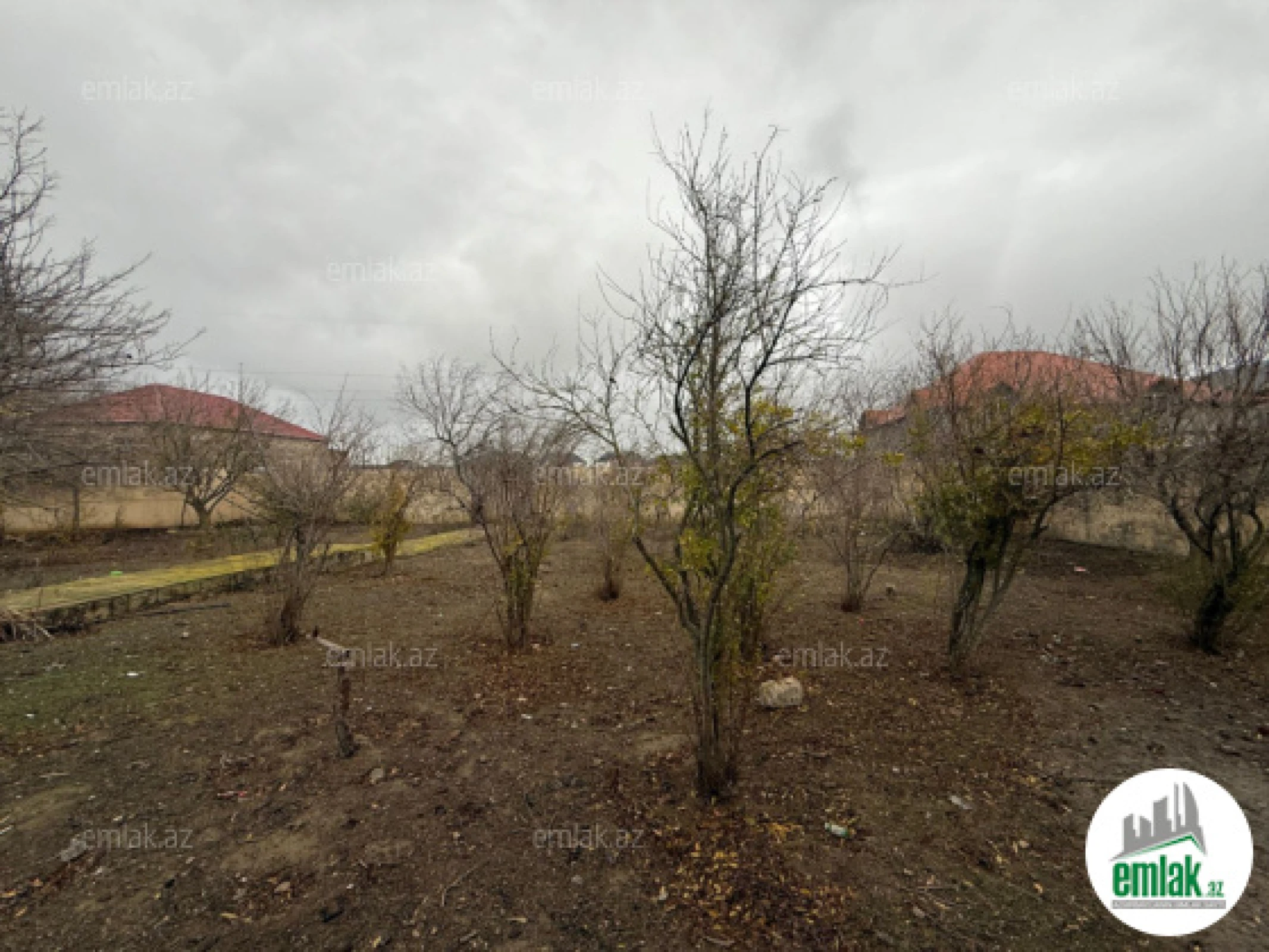 Satılır torpaq sahəsi 10 m²