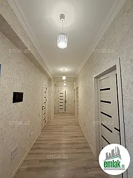 Satılır 2 otaqlı köhnə tikili 80 m²
