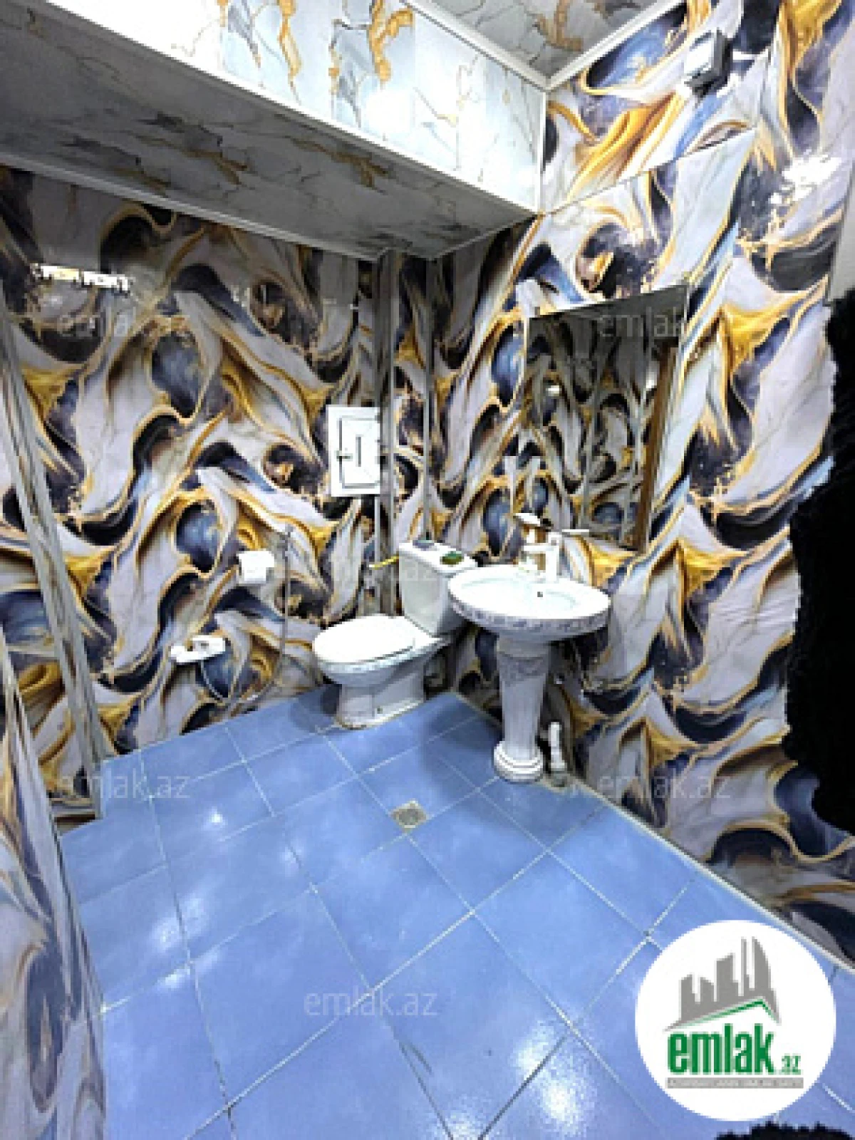 Satılır 3 otaqlı köhnə tikili 68 m²