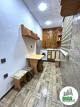 Satılır 3 otaqlı köhnə tikili 68 m²