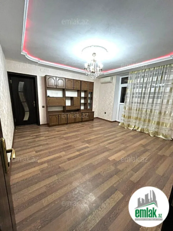 Satılır 3 otaqlı köhnə tikili 68 m²