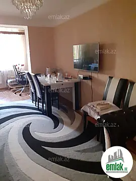 Satılır 3 otaqlı köhnə tikili 75 m²