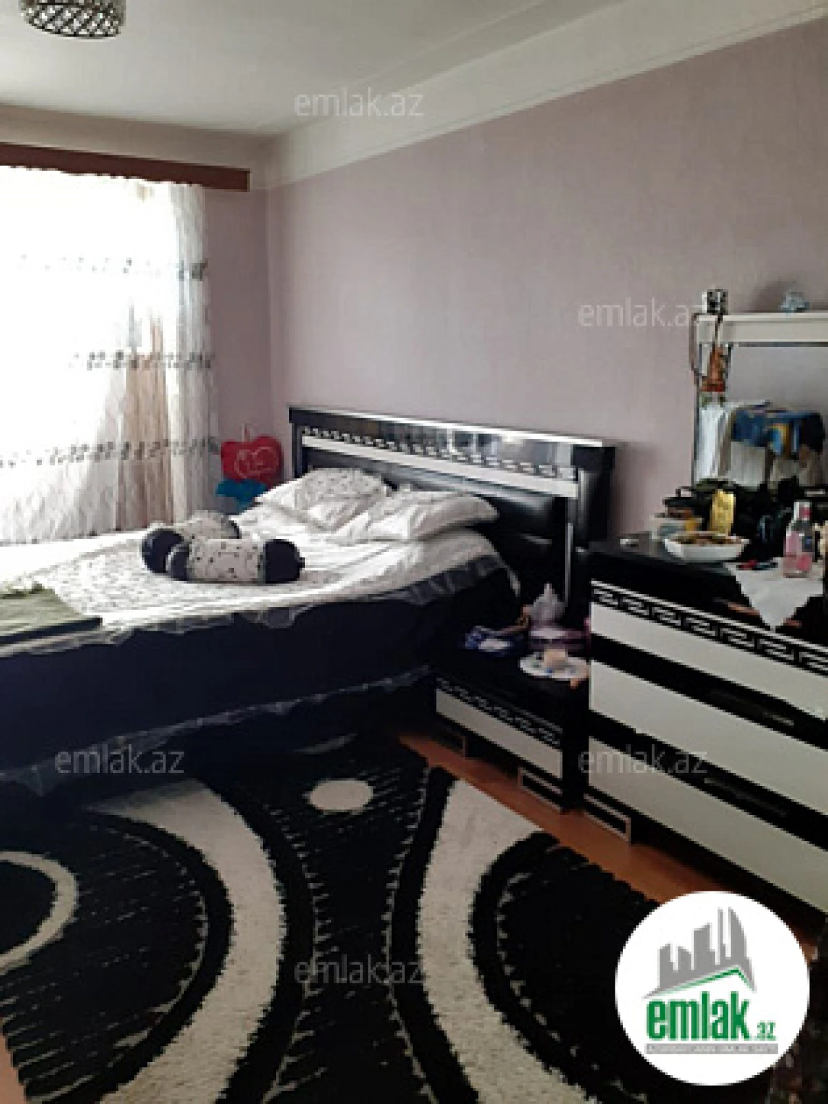 Satılır 3 otaqlı köhnə tikili 75 m²