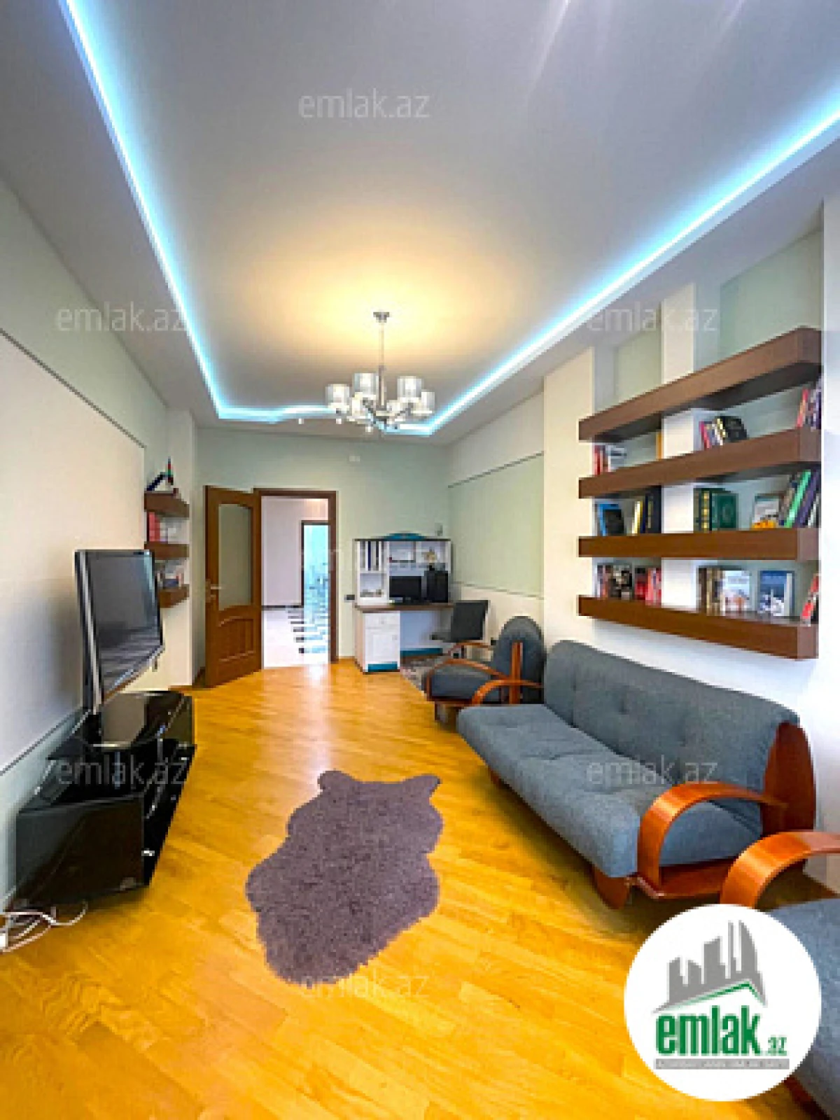 Satılır 3 otaqlı yeni tikili 165 m²