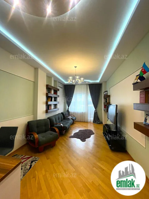 Satılır 3 otaqlı yeni tikili 165 m²