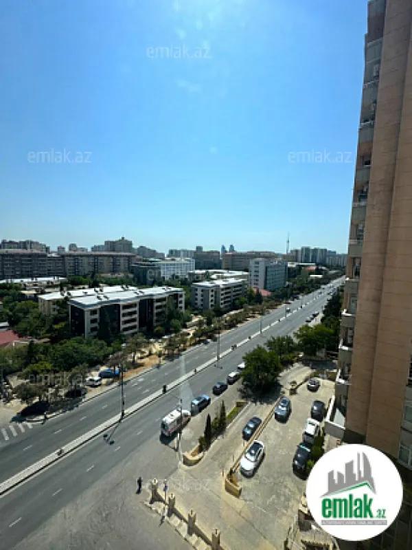 Satılır 3 otaqlı yeni tikili 165 m²