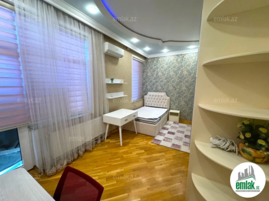 Satılır 3 otaqlı yeni tikili 165 m²