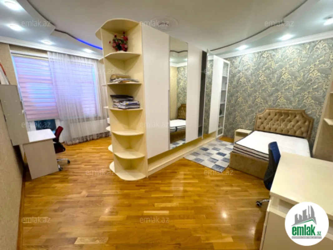 Satılır 3 otaqlı yeni tikili 165 m²
